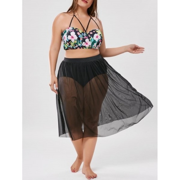 Other - 🎉HP🎉 🌸 Floral Halter 2pc Swimwear with Cover-up